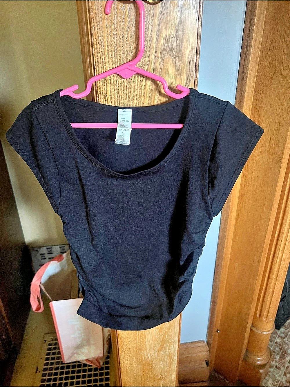 RBX Short Sleeve Athletic Top in Black Size Large Like New